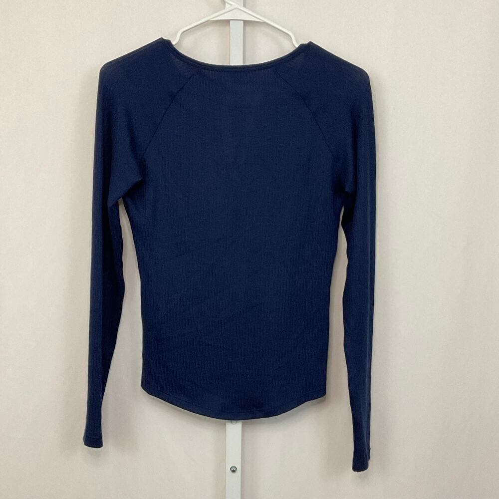 Women’s Blue Paisley Pajama Set Size XS - Picture 3 of 9